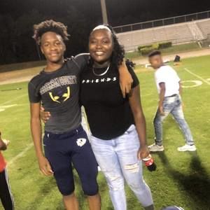 Meet your Posher, Jamario